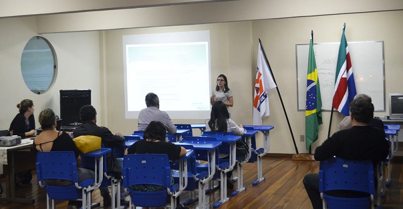 Representantes da região leste participam de palestra sobre obras de despoluição do Rio Paraibuna