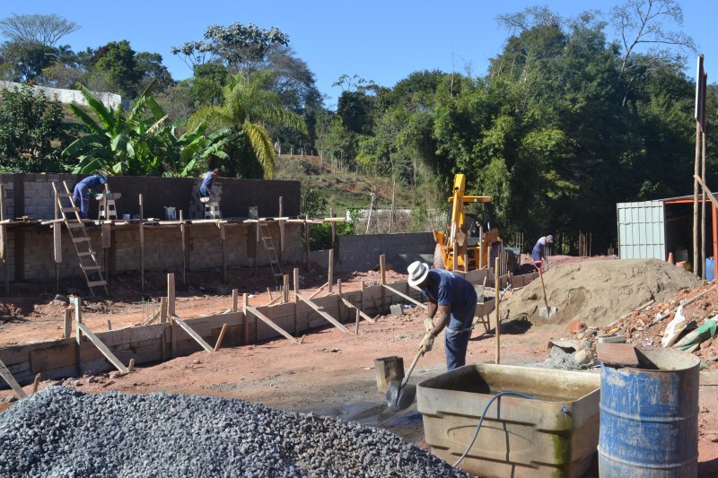 Cesama inicia obras de construção de estação elevatória de esgoto no Loteamento Terra Nostra