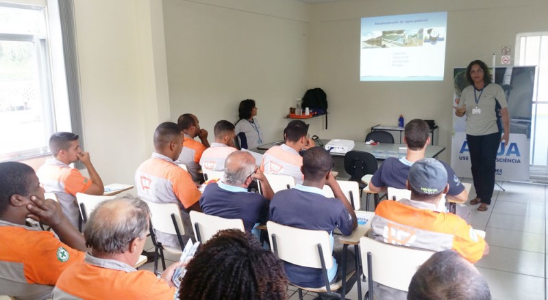Sipat da Pedreira Santo Cristo recebe palestra de conscientização ambiental da Cesama