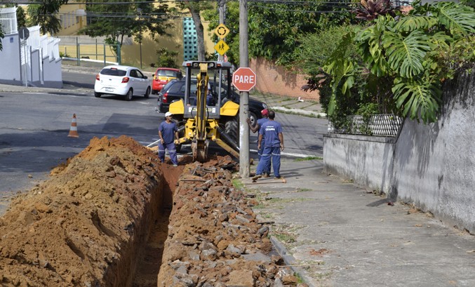 Cesama retoma trabalhos de substituição de rede de água no Bairro Bom Pastor