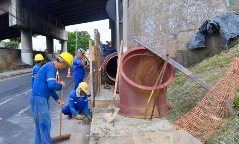 Despoluição do Rio Paraibuna - Cesama implanta 80 metros de redes