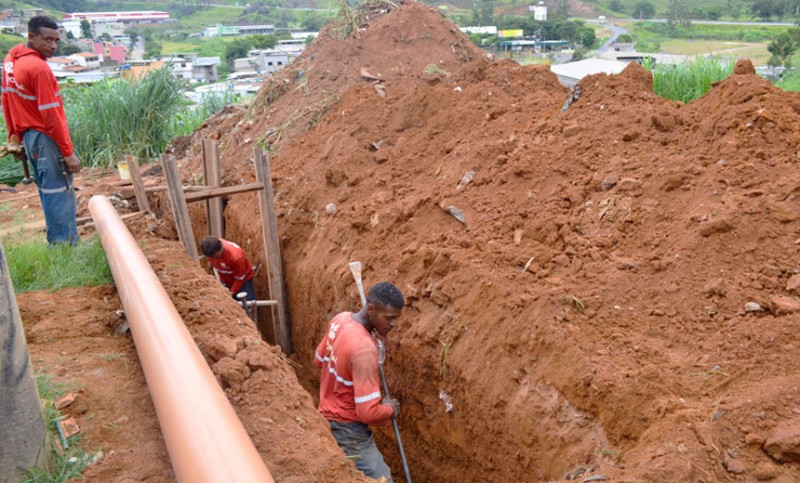 Vila Paraíso recebe 270 metros de novas redes de esgoto da Cesama