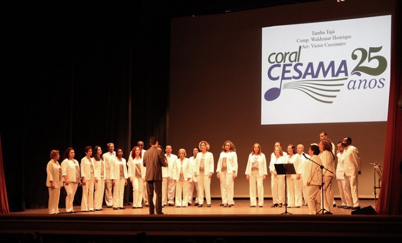 Coral Cesama apresenta recital Grito dos Palmares no Central