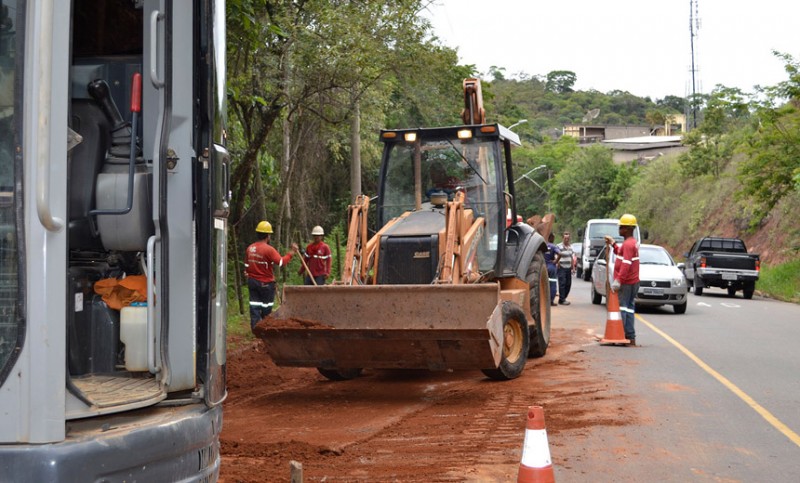 Bairro Borboleta recebe novas redes de esgoto da Cesama
