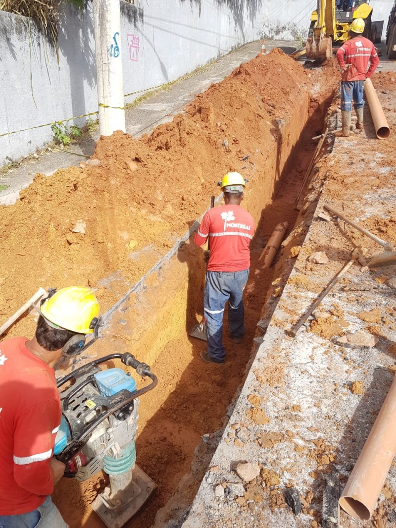 Cesama substitui 170 metros de redes de esgoto no Bairro Bairu