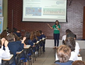 Serviço Social da Cesama promove palestras educativas em instituições de ensino