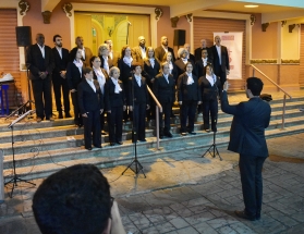 30º Festival de Música Colonial - Coral Cesama se apresenta na escadaria do Cine-Theatro Central