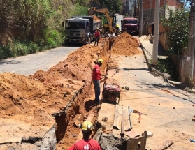 Cesama remodela mais 220 metros de redes de esgoto no Bairro Santa Cecília