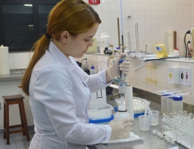 Cesama realiza 644 análises de água em abril