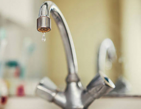 Cesama realiza reparos em adutora neste domingo, 14, e pede economia de água