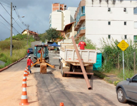 Cesama remodela 300 metros de redes de esgoto no Granbery