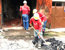 Grajaú recebe 60 metros de redes de esgoto remodeladas