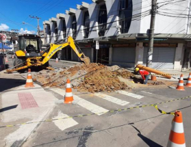 Cesama inicia remodelação de 572 metros da rede de esgoto da Rua Santana