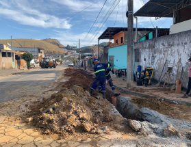 Redes de água do Bairro Parque das Torres recebem ação de remodelação