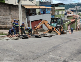 PJF avança com remodelação de 260 metros de redes de água no bairro Eldorado