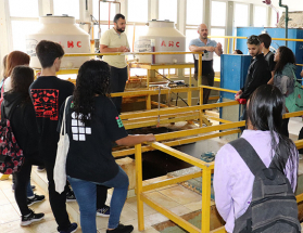 Estudantes do IF Sudeste visitam estação de tratamento de água