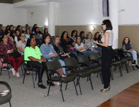 Cesama reúne trabalhadoras em workshop sobre violência contra a mulher