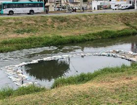 Cesama avança com trabalhos de despoluição do Rio Paraibuna