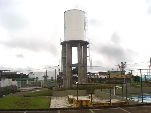 Obras do novo sistema de abastecimento de água no Bairro Santos Dumont já estão em fase final