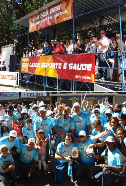 Cesama é eleita campeã do desfile de abertura dos Jogos Sesi 2012