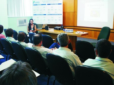  Capacitação - Cesama promove palestra sobre reinserção no trabalho