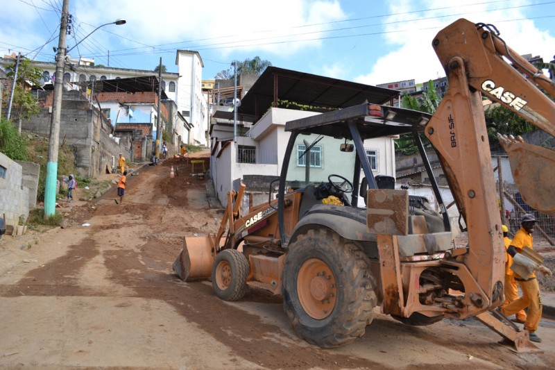 Renovação das redes - Cesama substitui 125 metros de tubulações de esgoto na Vila Olavo Costa