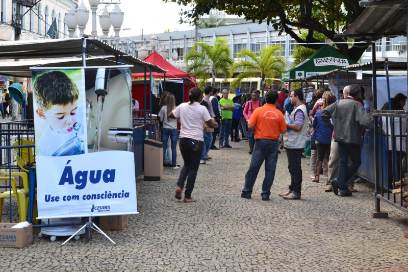 Cesama participa das comemorações da 2ª Semana do Meio Ambiente com estande na Praça da Estação