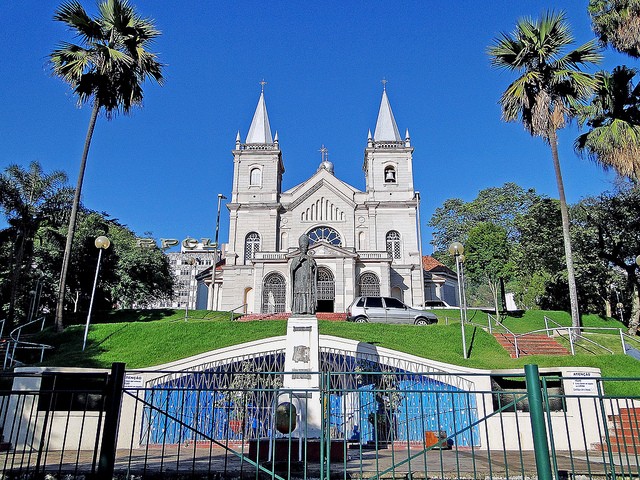 Nesta quarta - Missa na Catedral celebra os 50 anos da Cesama