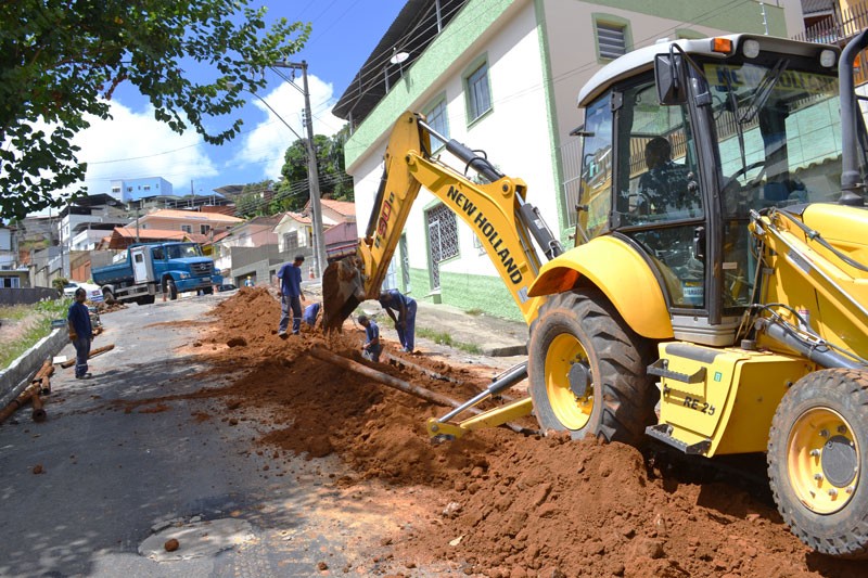 Cesama substitui rede de água no Bairro de Lourdes, e abastecimento pode ficar comprometido