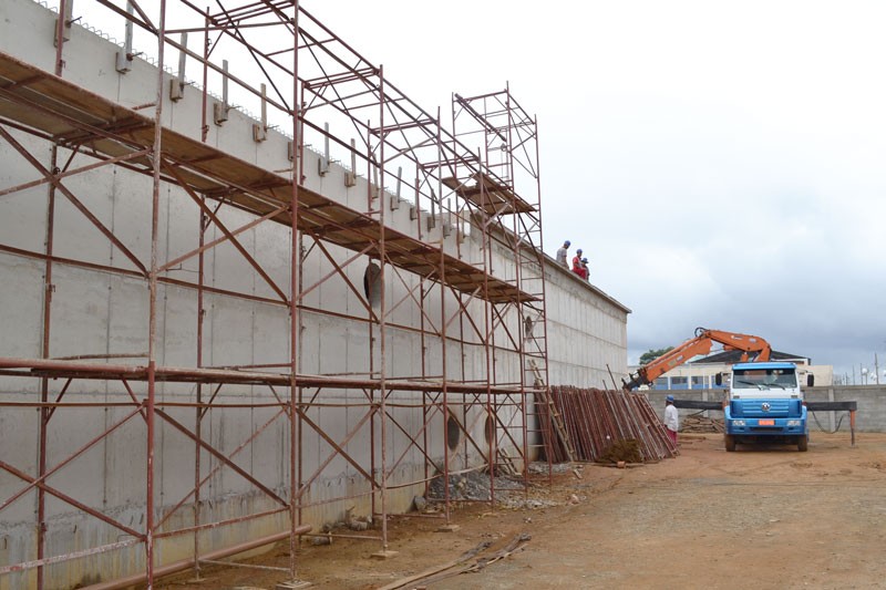 Subadutora de São Pedro - Cesama já executou 75% das obras do novo reservatório do Bairro Caiçaras