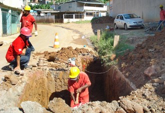 Projeto Agenda Família - Cesama implanta nova rede de água e esgoto no Bairro Milho Branco