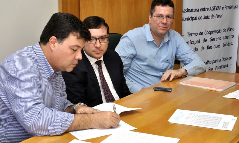 Prefeitura e Agevap assinam termo de cooperação com recebimento de R$ 4,9 milhões